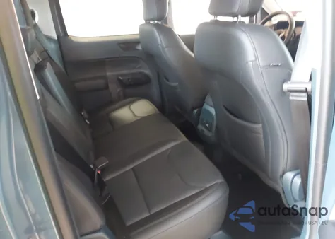 2024 Ford Maverick Lariat z USA, uszkodzony, nr VIN 3FTTW8M3XRRA26651